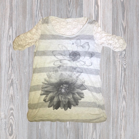 Grey maternity shirt - Picture 1 of 4